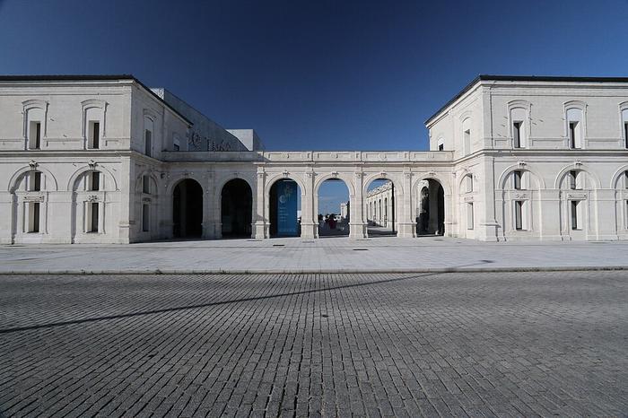 Saint-Nazaire - immobilier - CENTURY 21 By Ouest - théâtre