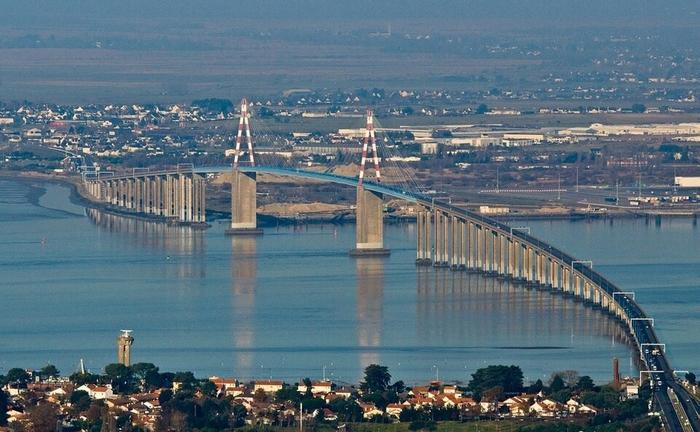 Saint-Nazaire - immobilier - CENTURY 21 By Ouest - pont de Saint-Nazaire