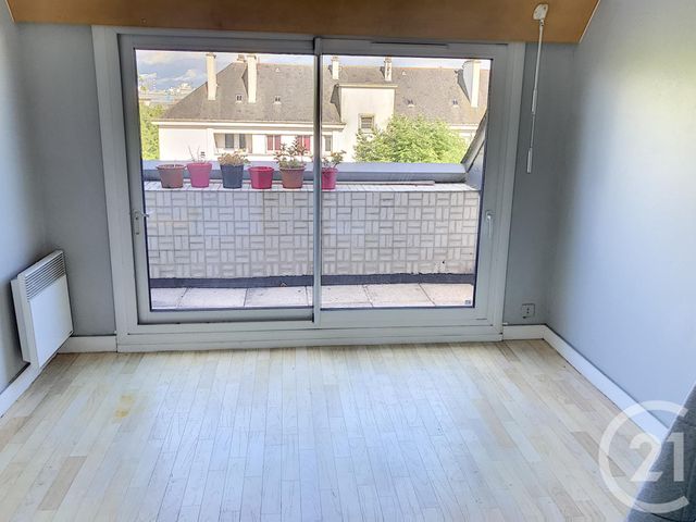 Afficher la photo en grand Appartement F3 à vendre - 3 pièces - 64.08 m2 - ST NAZAIRE - 44 - PAYS-DE-LOIRE - Century 21 By Ouest