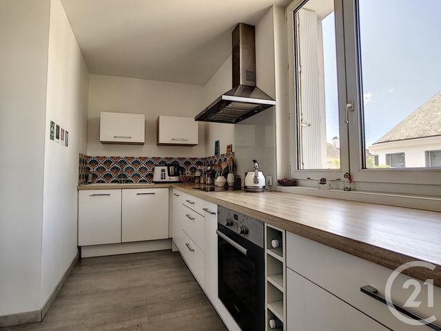 Appartement F4 à vendre - 4 pièces - 88.0 m2 - ST NAZAIRE - 44 - PAYS-DE-LOIRE - Century 21 By Ouest Appartement F4 à vendre - 4 pièces - 88.0 m2 - ST NAZAIRE - 44 - PAYS-DE-LOIRE - Century 21 By Ouest