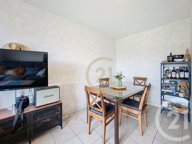 Appartement F3 à louer - 3 pièces - 66.41 m2 - ST NAZAIRE - 44 - PAYS-DE-LOIRE - Century 21 By Ouest