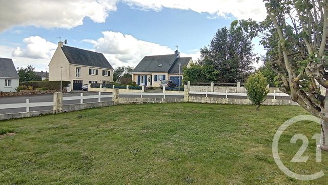 Afficher la photo en grand terrain à vendre - 250.0 m2 - DONGES - 44 - PAYS-DE-LOIRE - Century 21 By Ouest