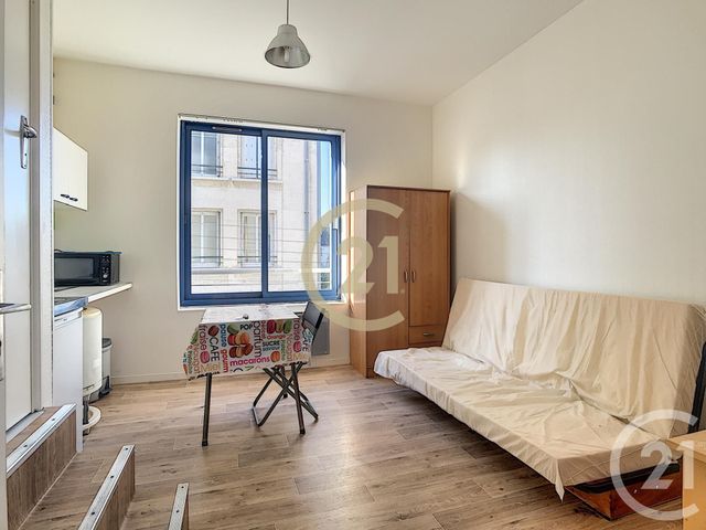 Appartement F1 à louer - 1 pièce - 13.66 m2 - ST NAZAIRE - 44 - PAYS-DE-LOIRE - Century 21 By Ouest Appartement F1 à louer - 1 pièce - 13.66 m2 - ST NAZAIRE - 44 - PAYS-DE-LOIRE - Century 21 By Ouest