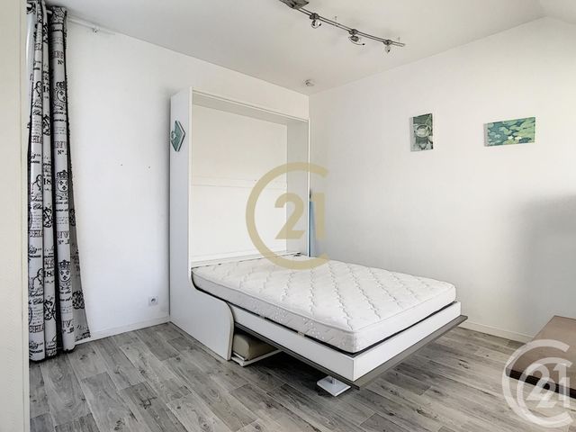 Appartement F1 à louer - 1 pièce - 14.94 m2 - ST NAZAIRE - 44 - PAYS-DE-LOIRE - Century 21 By Ouest Appartement F1 à louer - 1 pièce - 14.94 m2 - ST NAZAIRE - 44 - PAYS-DE-LOIRE - Century 21 By Ouest
