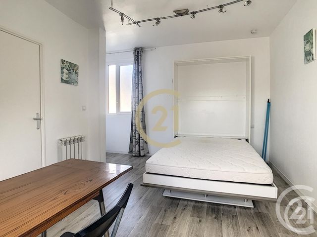 Appartement F1 à louer - 1 pièce - 14.94 m2 - ST NAZAIRE - 44 - PAYS-DE-LOIRE - Century 21 By Ouest Appartement F1 à louer - 1 pièce - 14.94 m2 - ST NAZAIRE - 44 - PAYS-DE-LOIRE - Century 21 By Ouest