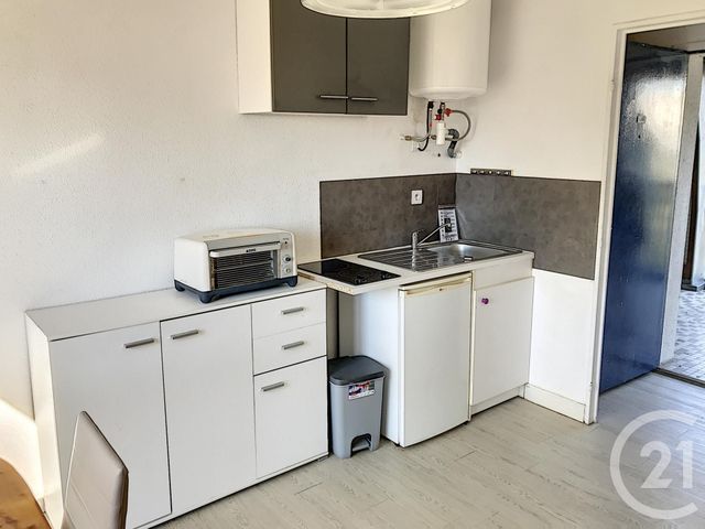 Afficher la photo en grand Appartement F1 à louer - 1 pièce - 12.97 m2 - ST NAZAIRE - 44 - PAYS-DE-LOIRE - Century 21 By Ouest
