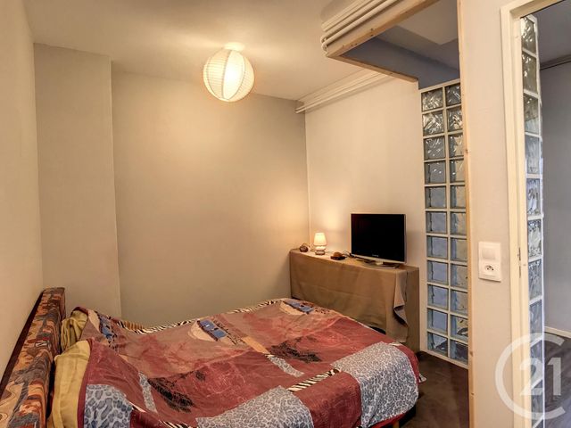 Appartement T3 à vendre - 4 pièces - 79.06 m2 - ST NAZAIRE - 44 - PAYS-DE-LOIRE - Century 21 By Ouest