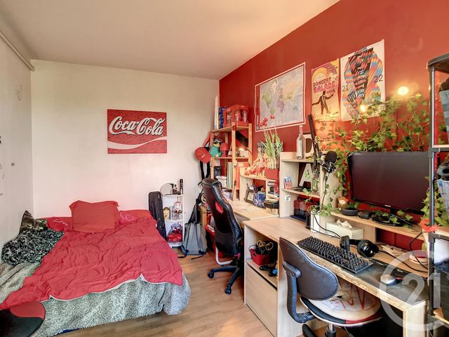 Appartement T3 à vendre - 4 pièces - 79.06 m2 - ST NAZAIRE - 44 - PAYS-DE-LOIRE - Century 21 By Ouest
