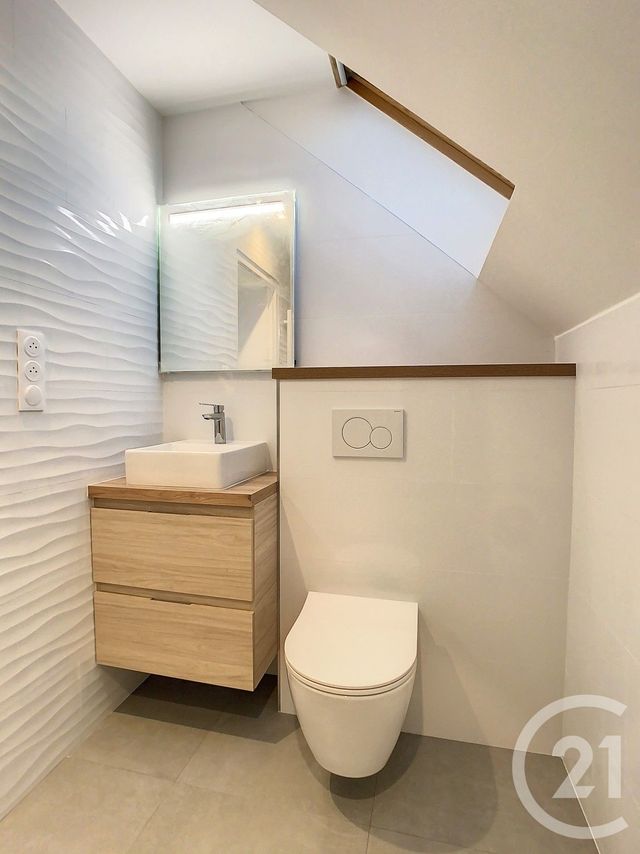 Appartement T4 à louer - 4 pièces - 68.4 m2 - ST NAZAIRE - 44 - PAYS-DE-LOIRE - Century 21 By Ouest