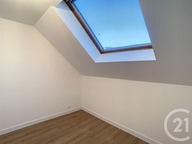 Appartement T4 à louer - 4 pièces - 68.4 m2 - ST NAZAIRE - 44 - PAYS-DE-LOIRE - Century 21 By Ouest