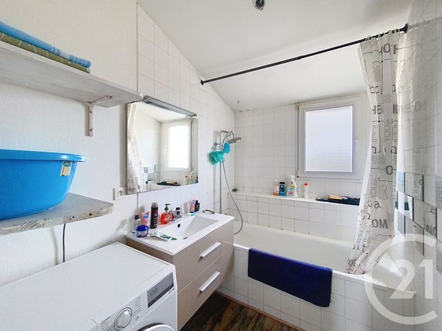 Appartement F3 à vendre - 3 pièces - 66.74 m2 - ST NAZAIRE - 44 - PAYS-DE-LOIRE - Century 21 By Ouest