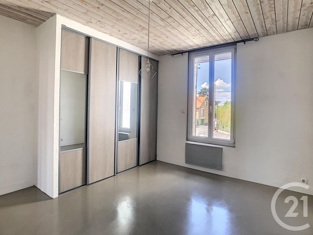 Appartement F5 à vendre - 6 pièces - 100.6 m2 - ST NAZAIRE - 44 - PAYS-DE-LOIRE - Century 21 By Ouest