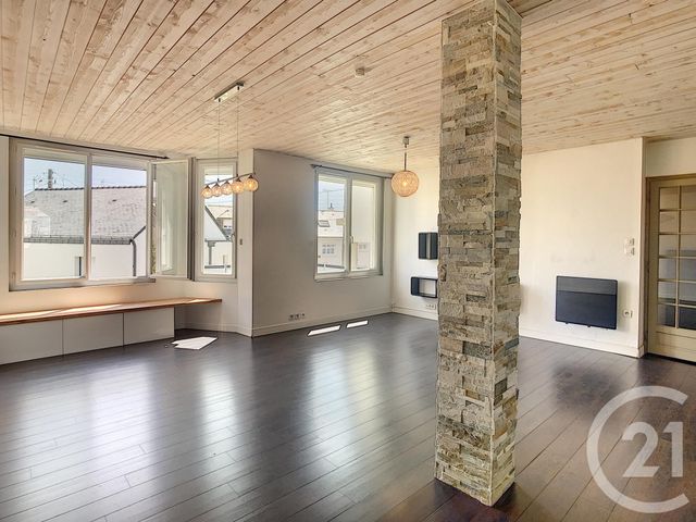 Appartement F5 à vendre - 6 pièces - 100.6 m2 - ST NAZAIRE - 44 - PAYS-DE-LOIRE - Century 21 By Ouest