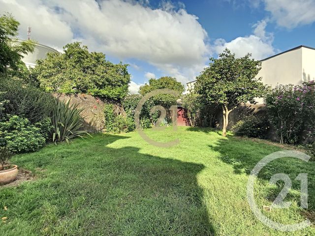 Appartement F3 à vendre - 3 pièces - 84.14 m2 - ST NAZAIRE - 44 - PAYS-DE-LOIRE - Century 21 By Ouest