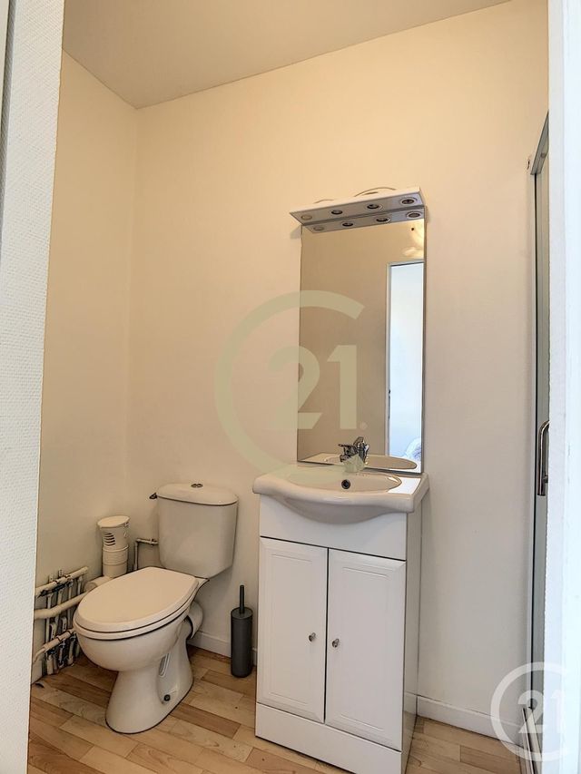 Appartement T1 à vendre - 1 pièce - 31.01 m2 - ST NAZAIRE - 44 - PAYS-DE-LOIRE - Century 21 By Ouest