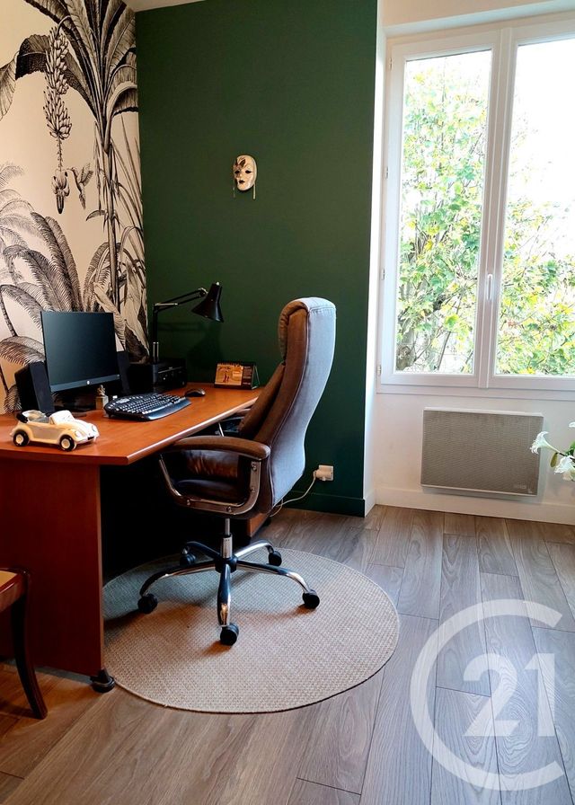 Appartement F4 à vendre - 4 pièces - 119.0 m2 - ST NAZAIRE - 44 - PAYS-DE-LOIRE - Century 21 By Ouest