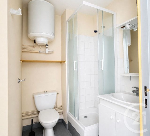 Appartement Studio à vendre - 1 pièce - 16.0 m2 - ST NAZAIRE - 44 - PAYS-DE-LOIRE - Century 21 By Ouest