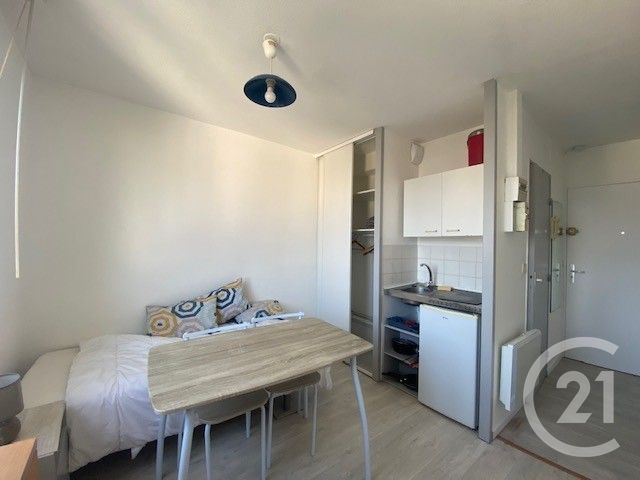 Appartement F1 à vendre - 1 pièce - 14.27 m2 - ST NAZAIRE - 44 - PAYS-DE-LOIRE - Century 21 By Ouest