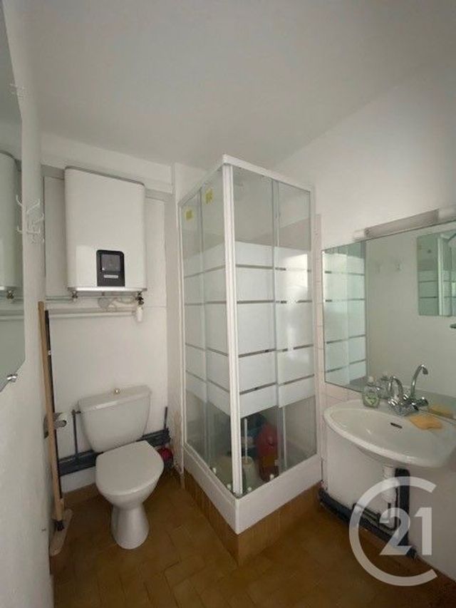 Appartement F1 à vendre - 1 pièce - 14.27 m2 - ST NAZAIRE - 44 - PAYS-DE-LOIRE - Century 21 By Ouest