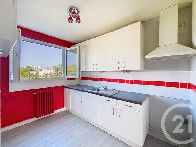 Appartement F4 à vendre - 3 pièces - 68.73 m2 - ST NAZAIRE - 44 - PAYS-DE-LOIRE - Century 21 By Ouest