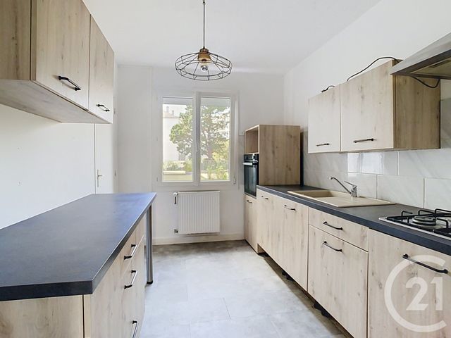 Appartement T3 à vendre - 3 pièces - 61.95 m2 - ST NAZAIRE - 44 - PAYS-DE-LOIRE - Century 21 By Ouest