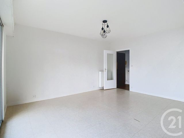Appartement T3 à vendre - 3 pièces - 61.95 m2 - ST NAZAIRE - 44 - PAYS-DE-LOIRE - Century 21 By Ouest