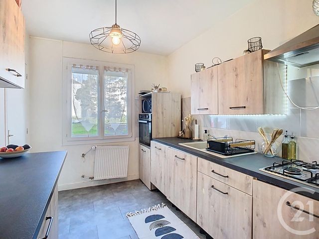 Appartement T3 à vendre - 3 pièces - 61.95 m2 - ST NAZAIRE - 44 - PAYS-DE-LOIRE - Century 21 By Ouest