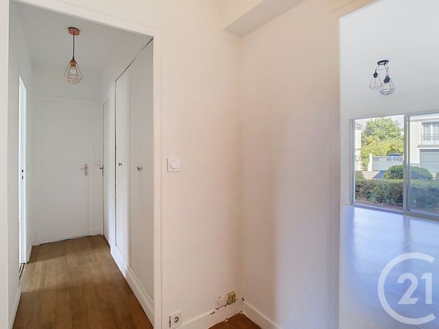 Appartement T3 à vendre - 3 pièces - 61.95 m2 - ST NAZAIRE - 44 - PAYS-DE-LOIRE - Century 21 By Ouest