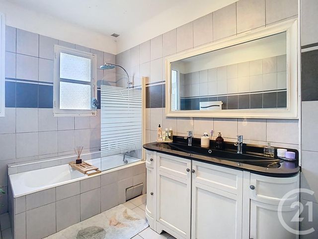 maison à vendre - 4 pièces - 122.47 m2 - DONGES - 44 - PAYS-DE-LOIRE - Century 21 By Ouest