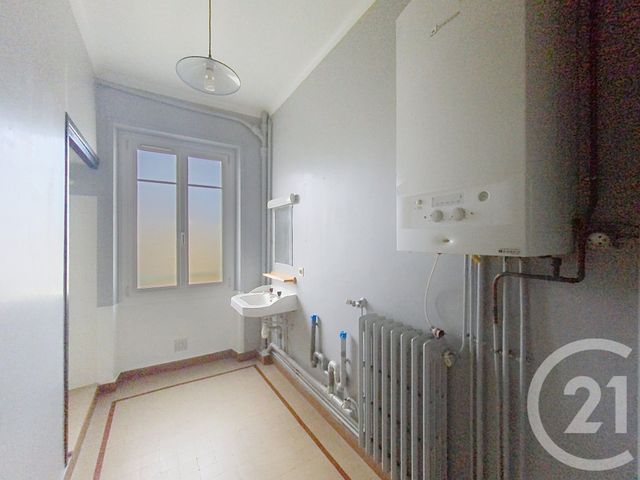 Appartement T2 à vendre - 2 pièces - 58.07 m2 - ST NAZAIRE - 44 - PAYS-DE-LOIRE - Century 21 By Ouest