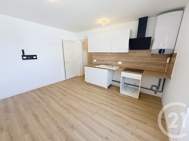 Appartement T2 à vendre - 2 pièces - 37.14 m2 - ST NAZAIRE - 44 - PAYS-DE-LOIRE - Century 21 By Ouest