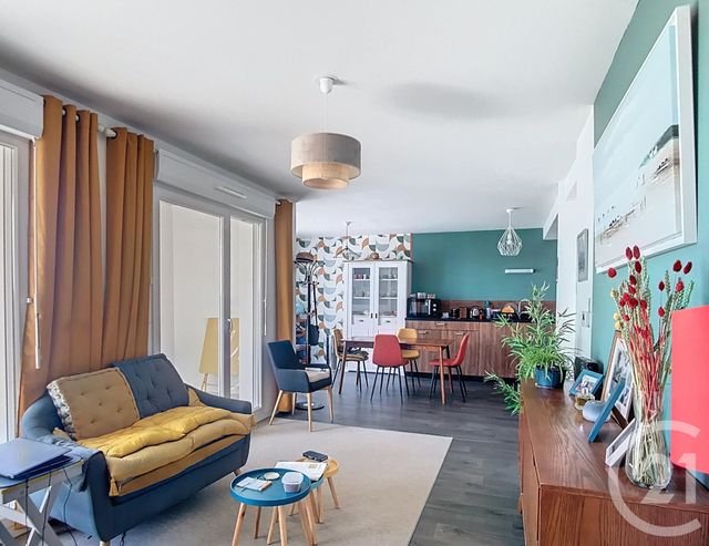 Appartement T3 à vendre - 3 pièces - 71.71 m2 - ST NAZAIRE - 44 - PAYS-DE-LOIRE - Century 21 By Ouest