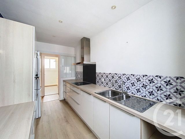 maison à vendre - 5 pièces - 120.0 m2 - ST NAZAIRE - 44 - PAYS-DE-LOIRE - Century 21 By Ouest