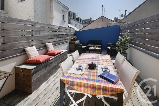 Afficher la photo en grand Appartement F3 à vendre - 3 pièces - 94.0 m2 - ST NAZAIRE - 44 - PAYS-DE-LOIRE - Century 21 By Ouest