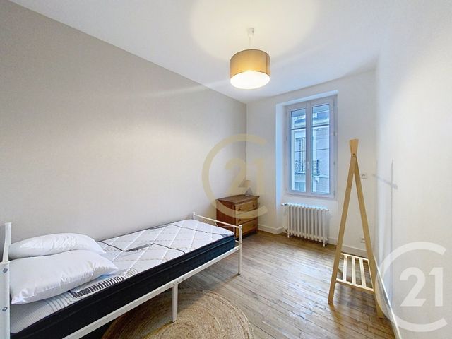 Appartement T3 à louer - 3 pièces - 72.5 m2 - ST NAZAIRE - 44 - PAYS-DE-LOIRE - Century 21 By Ouest