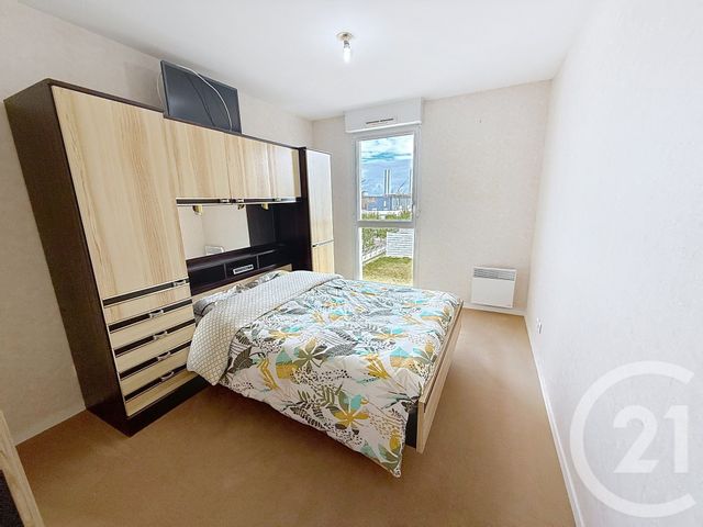 Afficher la photo en grand Appartement F3 à vendre - 3 pièces - 62.64 m2 - ST NAZAIRE - 44 - PAYS-DE-LOIRE - Century 21 By Ouest