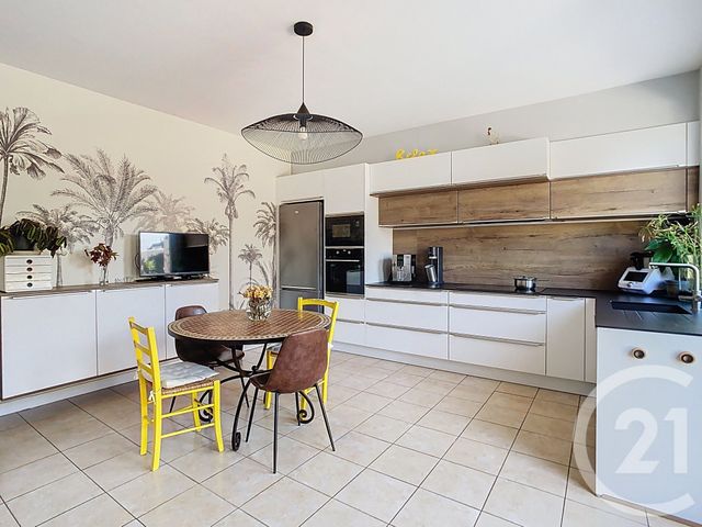 maison à vendre - 8 pièces - 247.16 m2 - ST NAZAIRE - 44 - PAYS-DE-LOIRE - Century 21 By Ouest