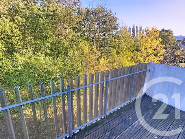Afficher la photo en grand Appartement F2 à vendre - 2 pièces - 48.43 m2 - ST NAZAIRE - 44 - PAYS-DE-LOIRE - Century 21 By Ouest