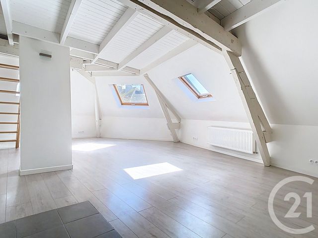 Appartement Studio à vendre - 1 pièce - 24.0 m2 - ST NAZAIRE - 44 - PAYS-DE-LOIRE - Century 21 By Ouest