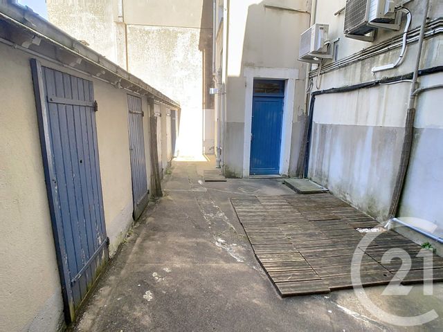 Appartement Studio à vendre - 1 pièce - 24.0 m2 - ST NAZAIRE - 44 - PAYS-DE-LOIRE - Century 21 By Ouest