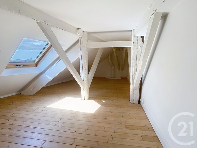 Appartement Studio à vendre - 1 pièce - 24.0 m2 - ST NAZAIRE - 44 - PAYS-DE-LOIRE - Century 21 By Ouest