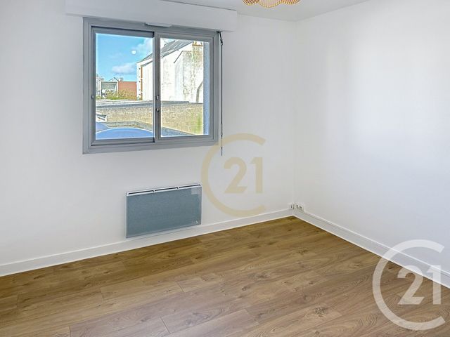 Afficher la photo en grand Appartement F3 à louer - 3 pièces - 71.95 m2 - ST NAZAIRE - 44 - PAYS-DE-LOIRE - Century 21 By Ouest