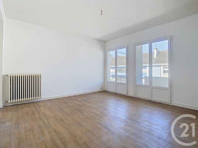 immeuble à vendre - 305.86 m2 - ST NAZAIRE - 44 - PAYS-DE-LOIRE - Century 21 By Ouest
