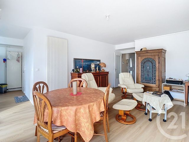 Appartement T2 à vendre - 2 pièces - 52.65 m2 - ST NAZAIRE - 44 - PAYS-DE-LOIRE - Century 21 By Ouest