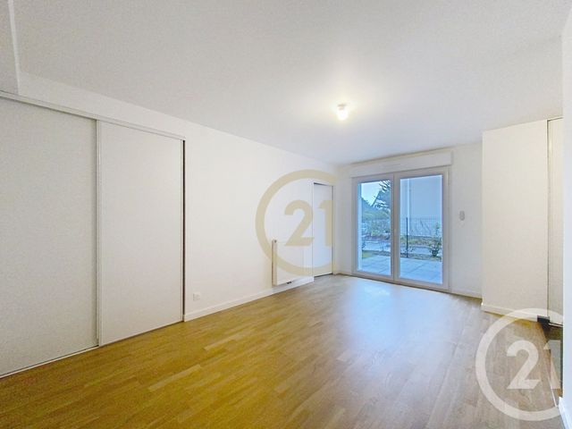 Appartement T2 à louer - 2 pièces - 43.6 m2 - LA BAULE - 44 - PAYS-DE-LOIRE - Century 21 By Ouest