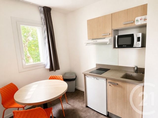 Appartement F2 à vendre - 2 pièces - 38.0 m2 - ST NAZAIRE - 44 - PAYS-DE-LOIRE - Century 21 By Ouest