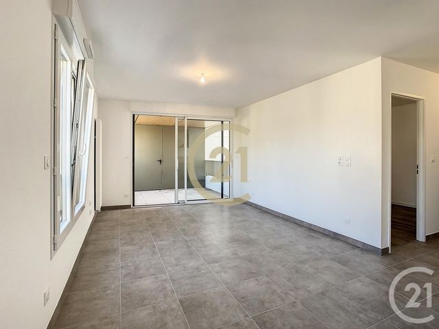 Appartement T2 à louer - 2 pièces - 42.65 m2 - ST NAZAIRE - 44 - PAYS-DE-LOIRE - Century 21 By Ouest