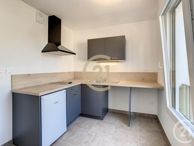 Appartement T2 à louer - 2 pièces - 42.65 m2 - ST NAZAIRE - 44 - PAYS-DE-LOIRE - Century 21 By Ouest