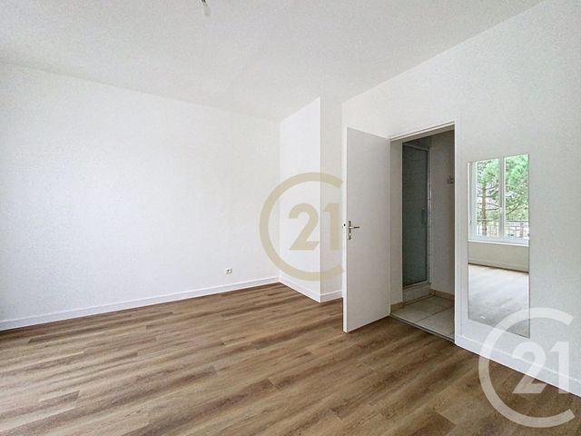 Appartement T2 à louer - 2 pièces - 50.32 m2 - ST NAZAIRE - 44 - PAYS-DE-LOIRE - Century 21 By Ouest