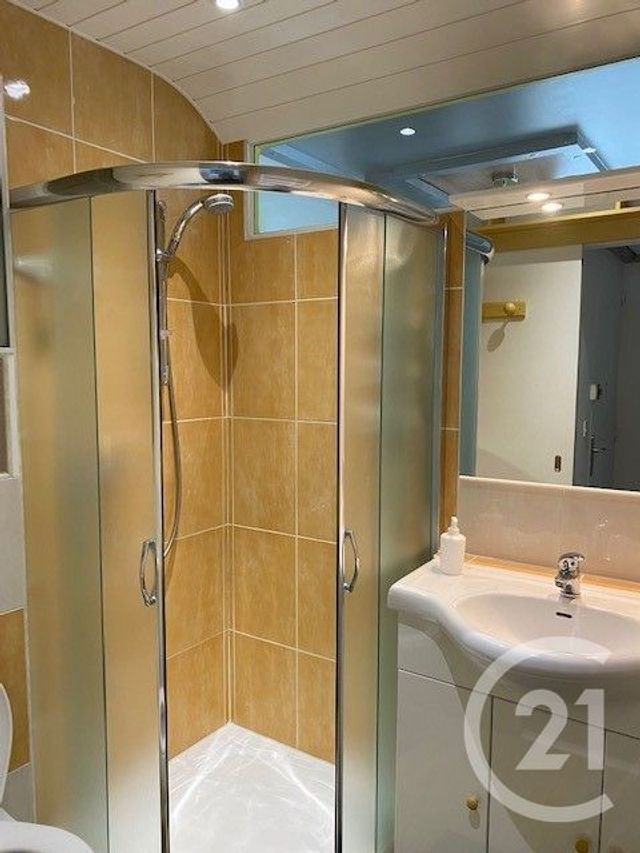 Appartement T2 à louer - 2 pièces - 41.53 m2 - ST NAZAIRE - 44 - PAYS-DE-LOIRE - Century 21 By Ouest